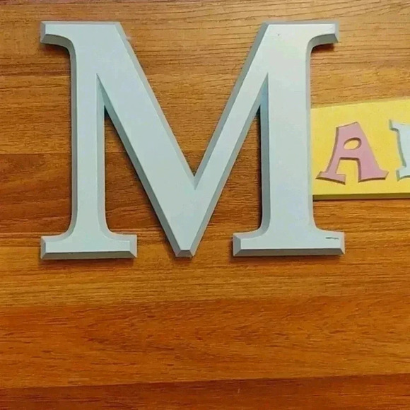 "Madison" Wooden  Decor - Picture 3 of 5